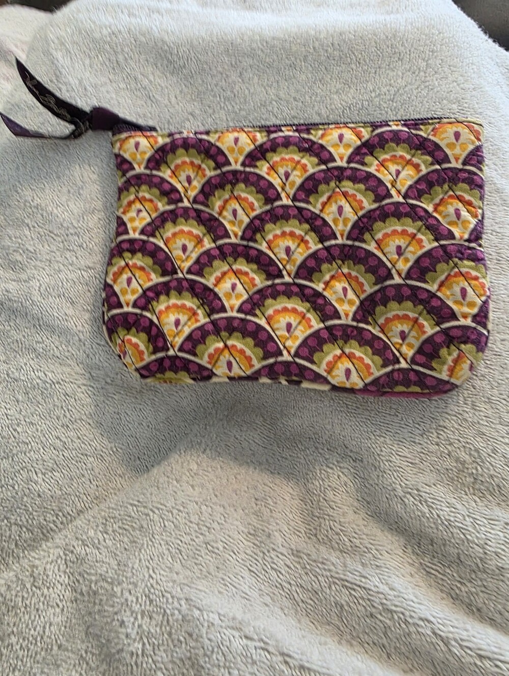 Vera Bradley Quilted Cosmetic Pouch Pouch Bag in "Plum Crazy" - Picture 3 of 5